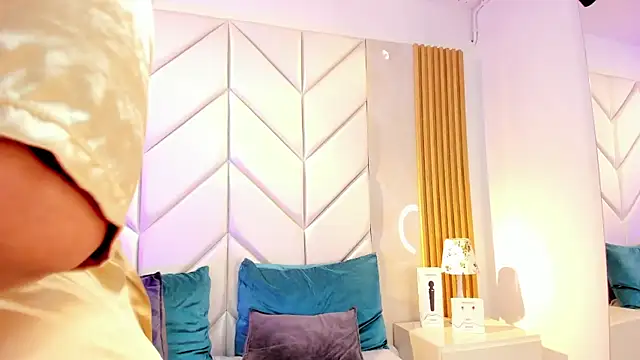 Samanta_Rave Chat XXX in diretta