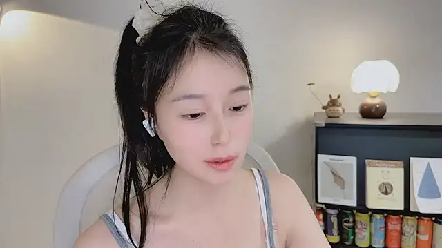 Onechestnut Live XXX-chat
