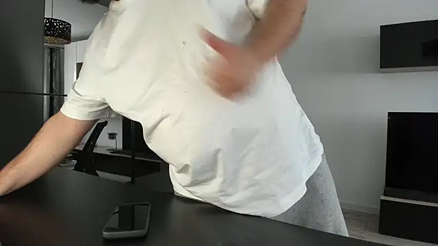 Živý XXX chat DravenPeak