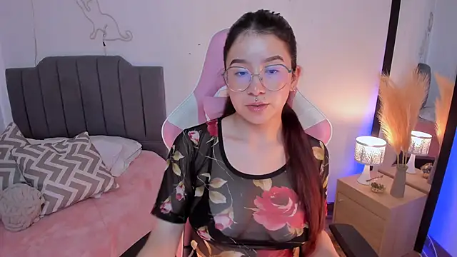 Amy_joones' Live XXX Chat