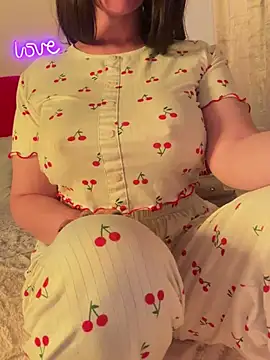 OnlyRima webcam show