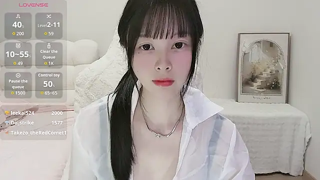 Anna-2005's Live XXX Chat