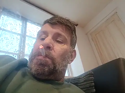 stud2512 Live XXX-chat