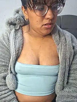 Chat +18 de ZaidaWet ao vivo