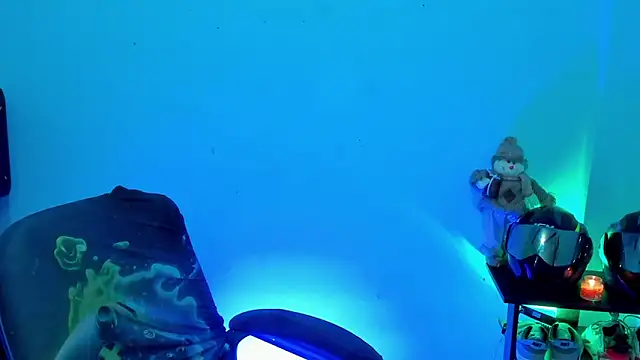 zeus_7777: онлайн-секс-чат