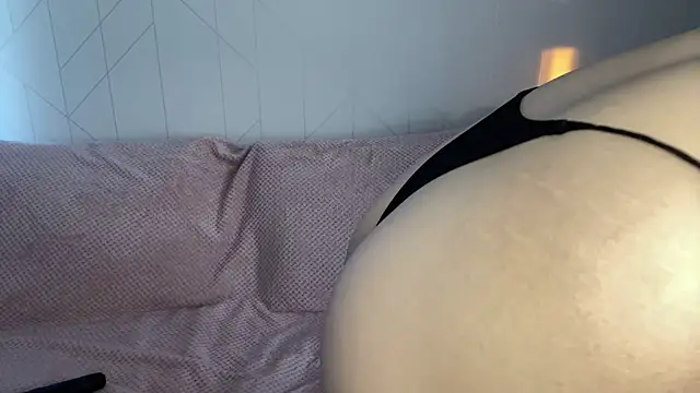 Mila_petal ওয়েবক্যাম শো