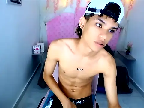 chris_evans77 Webcam-Show