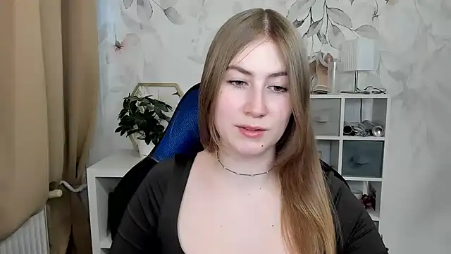 candy_Megan – Naživo XXX chat