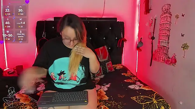 katieeandsharonn Chat XXX in diretta