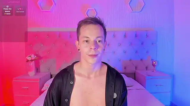 Show modela AxelMullerr_ na web-kameri