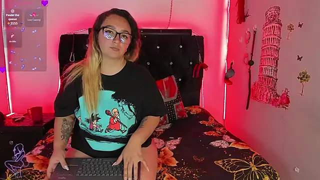 katieeandsharonn's Live XXX Chat