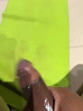 Daddy3rdlegx 网络视讯表演