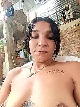 chikivivi- webcam show