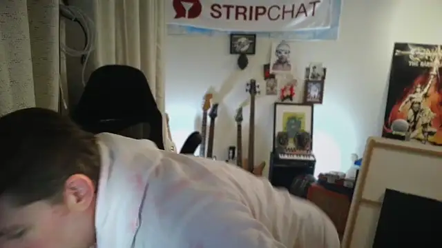 9VOLTTn Live XXX chat