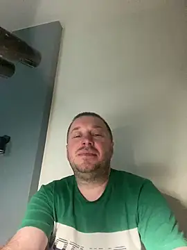 Chatroom XXX en direct de DorianJeday