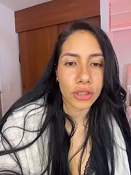 ArianaReynoldss' Live XXX Chat