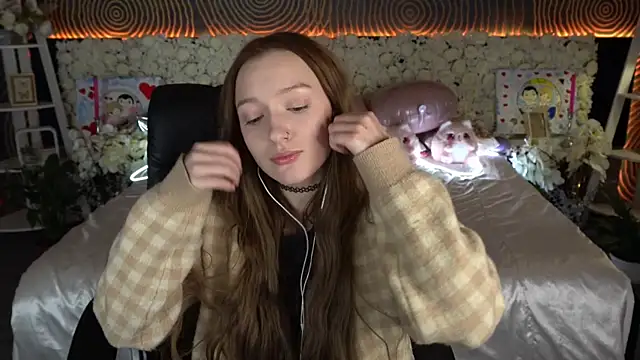 FoxyMayy: απευθείας συνομιλία ΧΧΧ