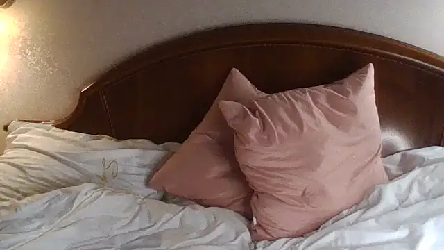 NessaMuti: онлайн-секс-чат