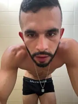 Онлайн чат XXX Jacksonfranco