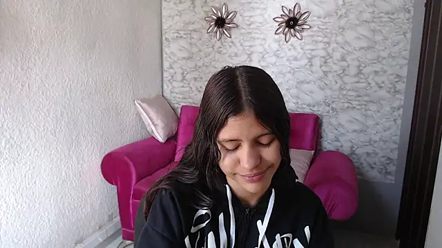 Evagirl69's Webcam Show