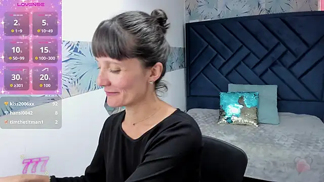 Valery_More__ élő XXX-chatje