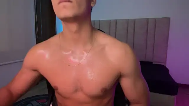 CHRIS_MORGAN1: вебкам-шоу