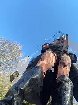 Ellyes_World: онлайн-секс-чат