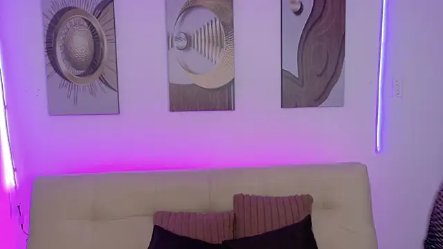 lil_moon1: онлайн-секс-чат