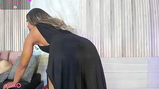 แชท XXX สดของ BriannaChelsea