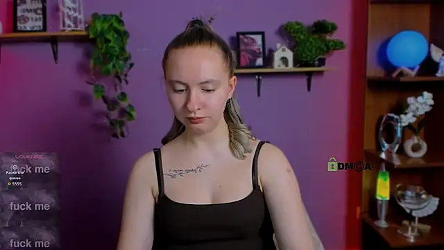 mila_glow1n Live XXX chat