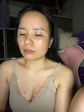 Chat XXX ao vivo de Ivy_Trix2