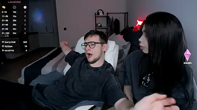 Tanya_Mのウェブカメラショー