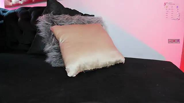 AmelyaMann Chat XXX live