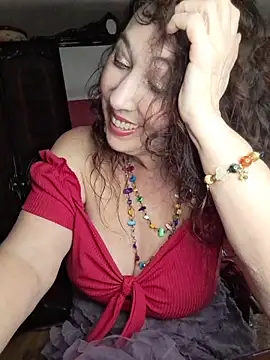 GypsyEsmeralda – webcam-show