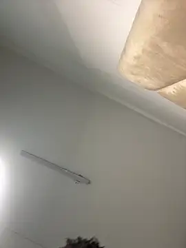 Pokazy przed kamerką – BonnyMolhada