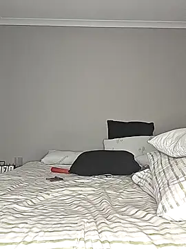 xyz089: онлайн-секс-чат