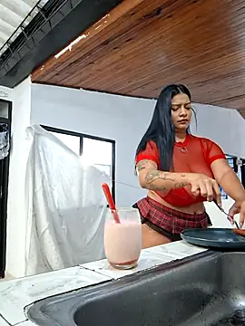 Czat XXX na żywo – Megan_hugeboobs