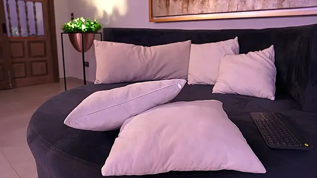 Chat XXX en directo de KylaMorrison