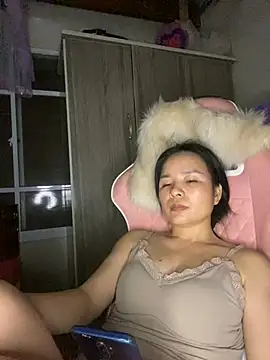 Ivy_Trix2 现场XXX聊天