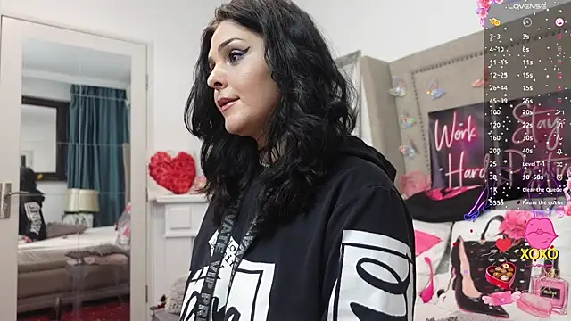 Chatroom XXX en direct de LexyRene