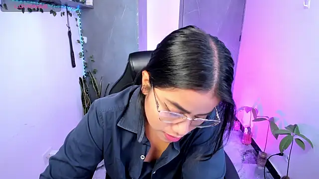 Chat XXX en directo de vickylatina_