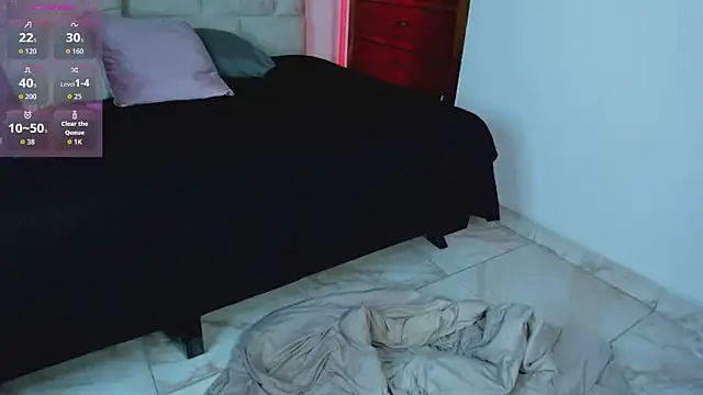 Czat XXX na żywo – HollyGrey_