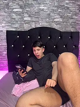 Noah_ledom webcam show