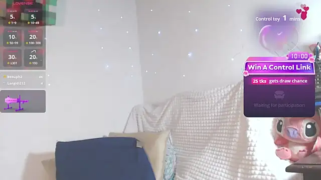 Chat XXX en directo de BiirdyDavis