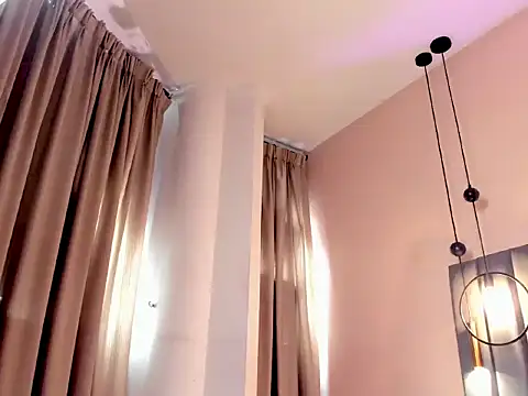 SeleneLujan Adlı Modelin Canlı XXX Sohbeti