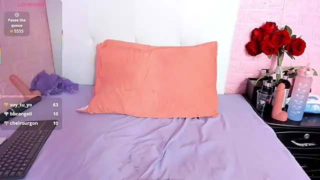 Celeste_Rox Adlı Modelin Canlı XXX Sohbeti