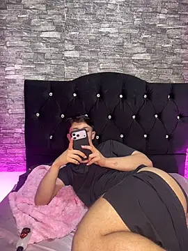 Noah_ledom – webcam-show