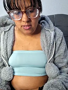 ZaidaWet élő XXX-chatje