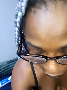 Shaniko89 élő XXX-chatje