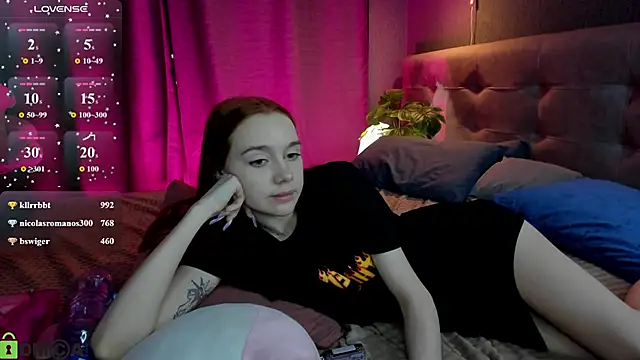 Lesi_Moonie01 – Live XXX-chat